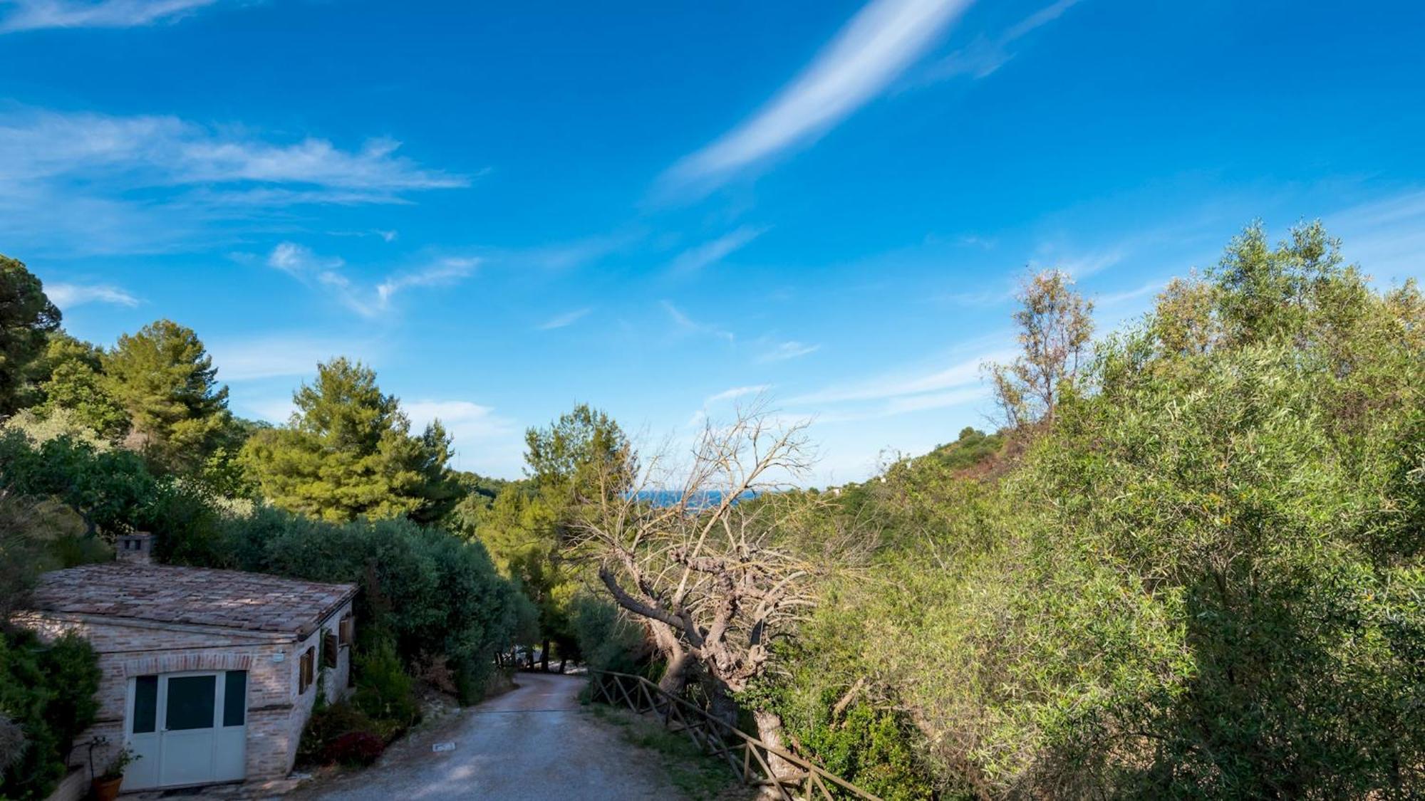 Casa Cantagallo 4&4, Emma Villas Φέρμο Εξωτερικό φωτογραφία