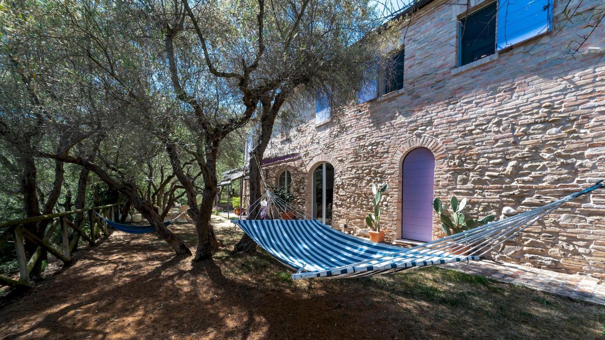 Casa Cantagallo 4&4, Emma Villas Φέρμο Εξωτερικό φωτογραφία